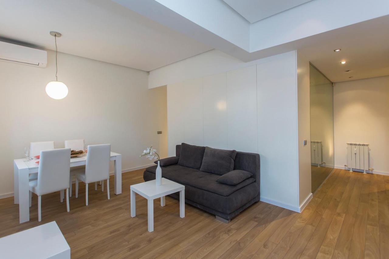 Modern Apartment In The City Center Sofia Eksteriør billede